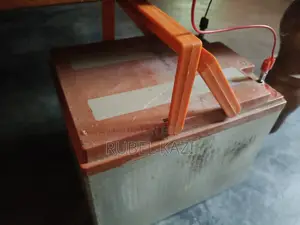 12v 200A USE Battery, Use in Auto Rikshaw. In Good Condition