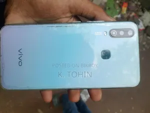 Vivo Y17 256 GB Blue
