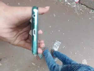 Vivo Y17 256 GB Blue