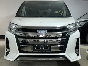 Toyota Noah 1.8 Front-Wheel Drive Hybrid (7 Seater) 2021 Pearl