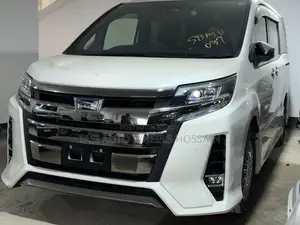 Toyota Noah 1.8 Front-Wheel Drive Hybrid (7 Seater) 2021 Pearl
