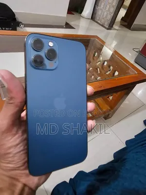 নিউ অ্যাপল আইফোন ১২ ২৫৬ জিবি ব্ল্যাক