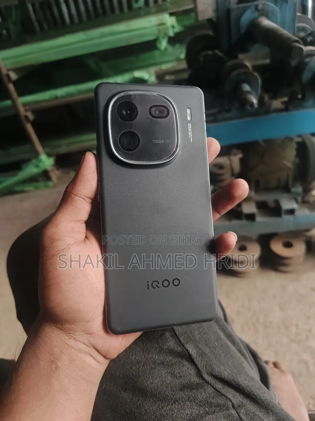 Vivo iQOO 12 ২৫৬ জিবি কালো