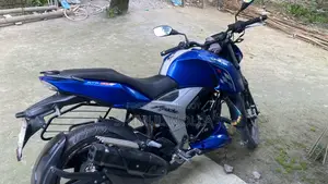 TVS Apache RTR 160 4V 2023 Blue