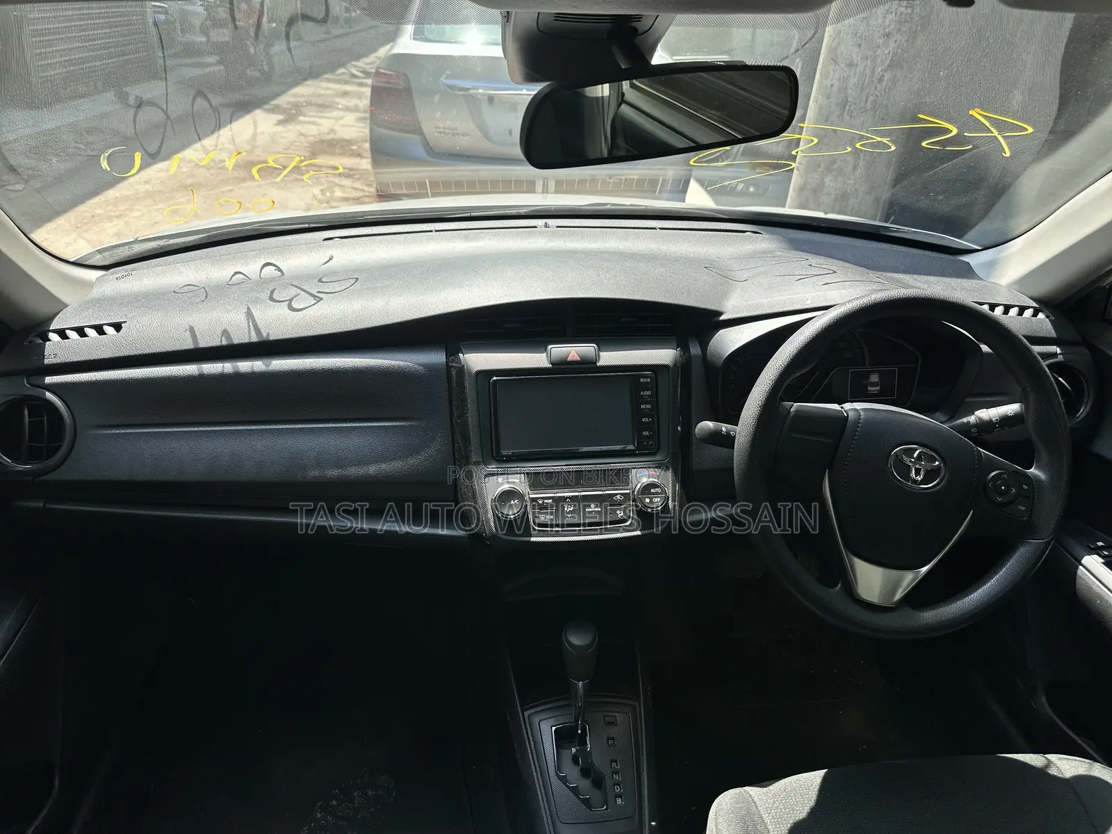 Toyota Axio 2021 Silver