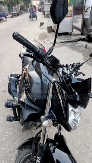 যামাহা এফজেড ২০২৩ কালো