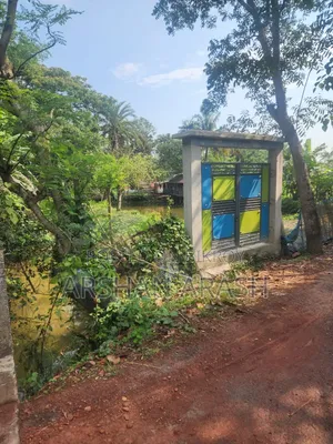 2 Bedroom House in Batiaghata, Hatbari for sale