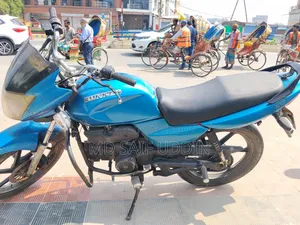 Runner Bullet 100 2018 Blue