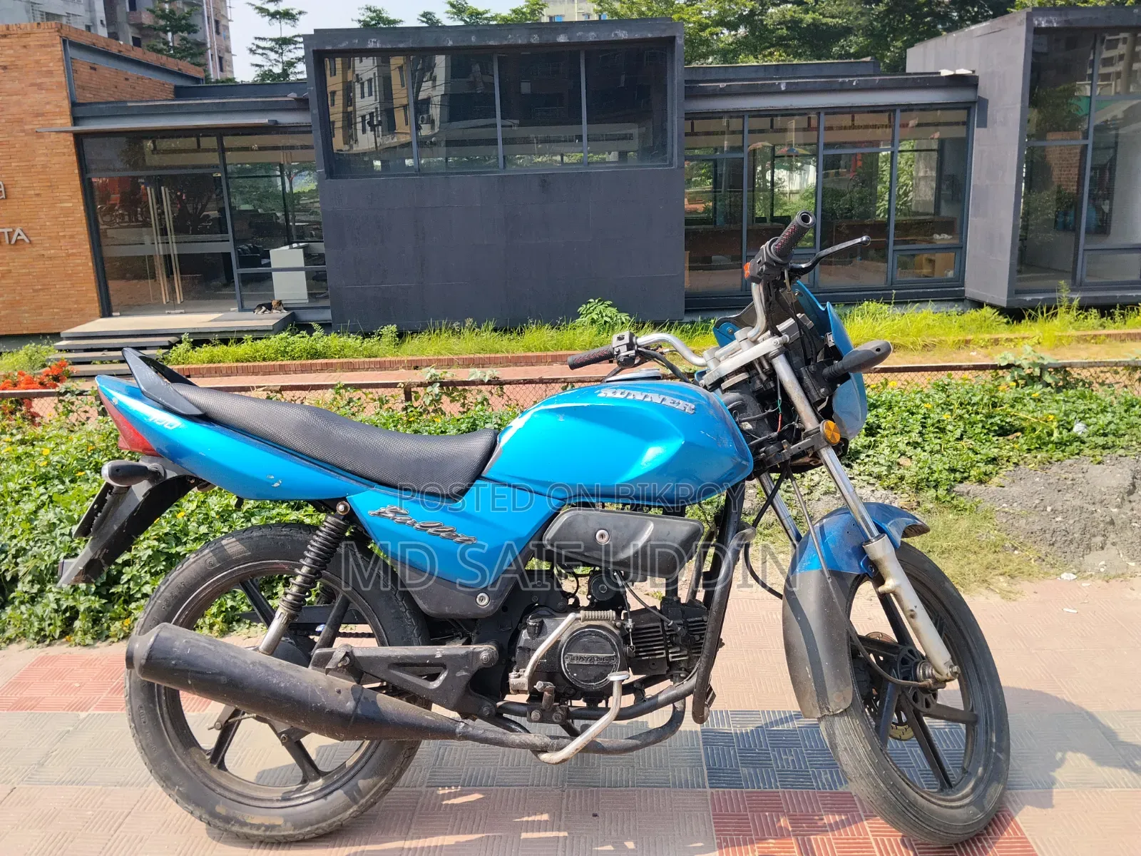 Runner Bullet 100 2018 Blue
