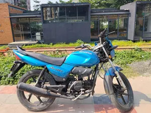 Runner Bullet 100 2018 Blue