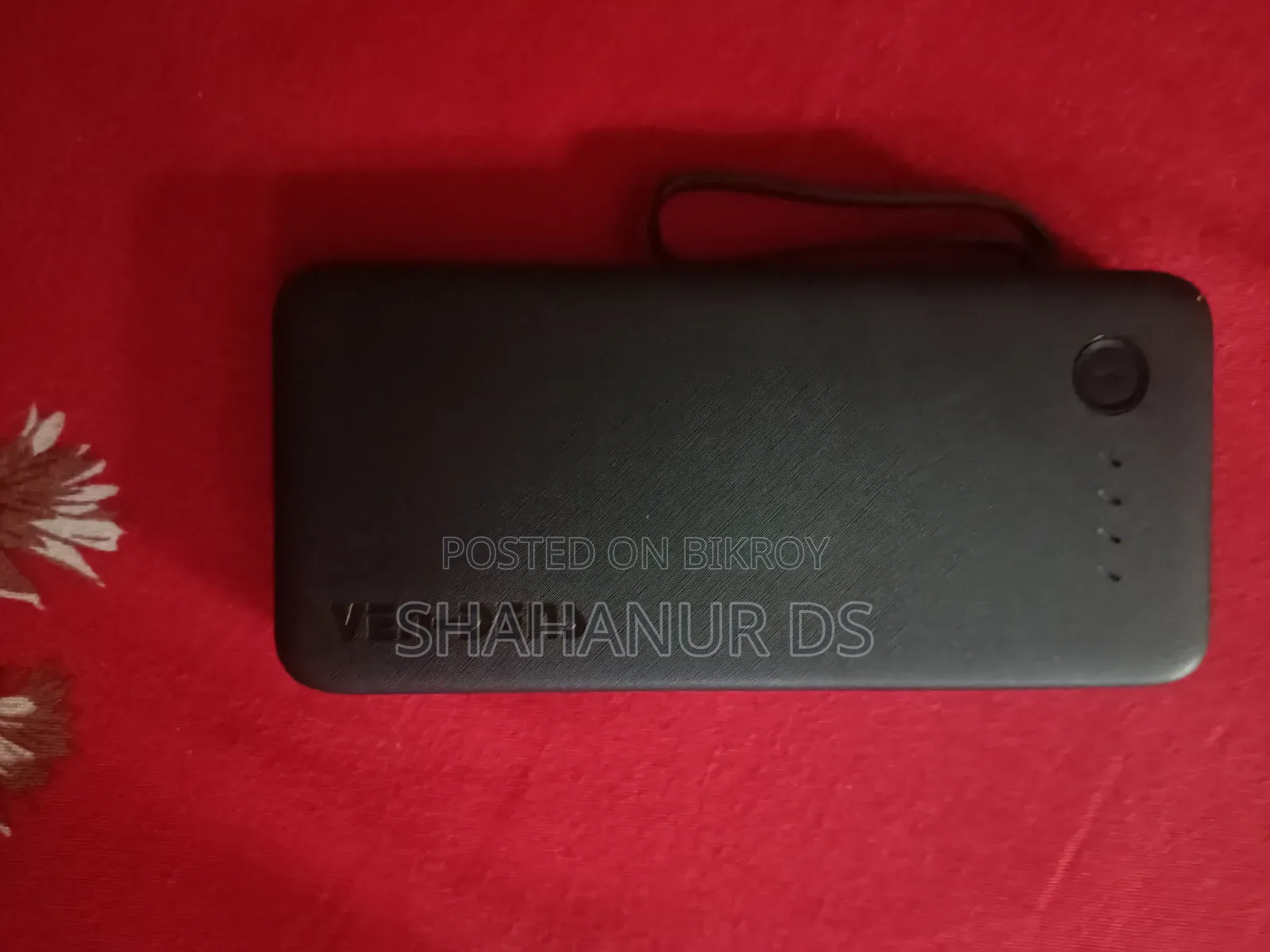 ১০০০০ এমএএইচ পাওয়ার ব্যাংক