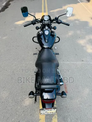 বাজাজ এভেঞ্জার ১৬০ স্ট্রিট ২০২২ কালো