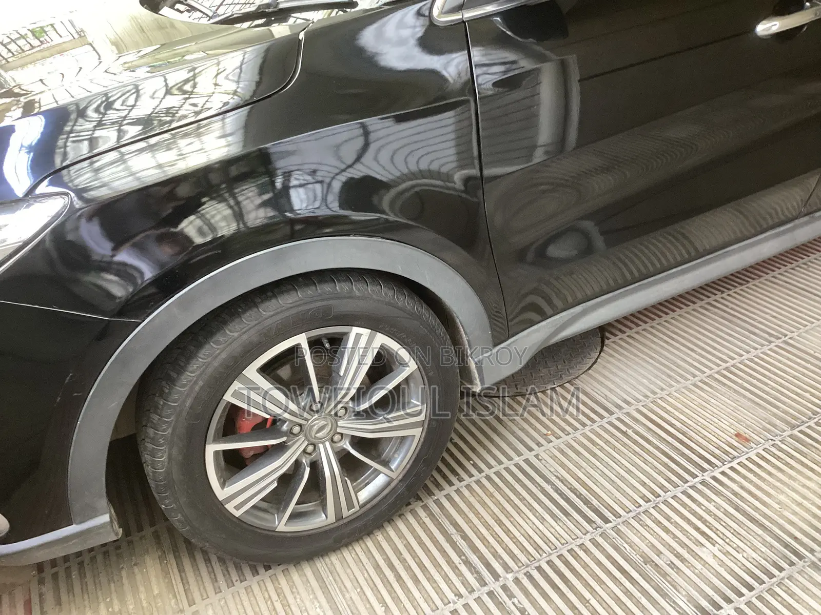 DFSK Glory 580 Premium 2024 Black