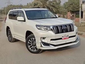 Toyota Land Cruiser Prado 2.7 2022 Pearl