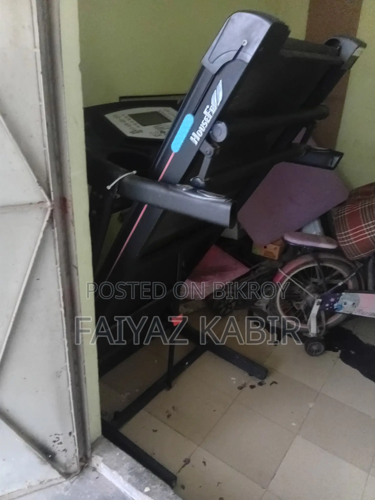 Housefit Treadmill