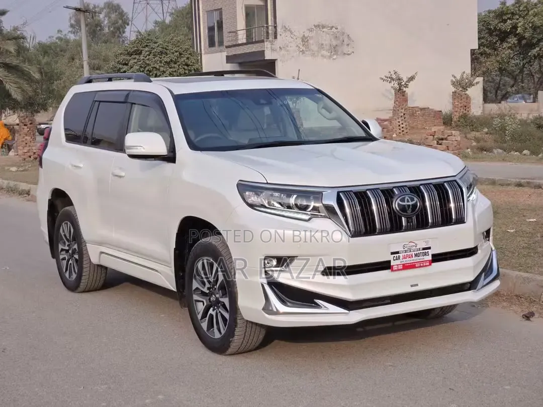 Toyota Land Cruiser Prado 2.7 2022 Pearl