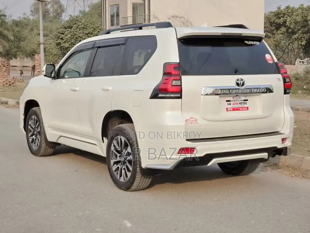 Toyota Land Cruiser Prado 2.7 2022 Pearl