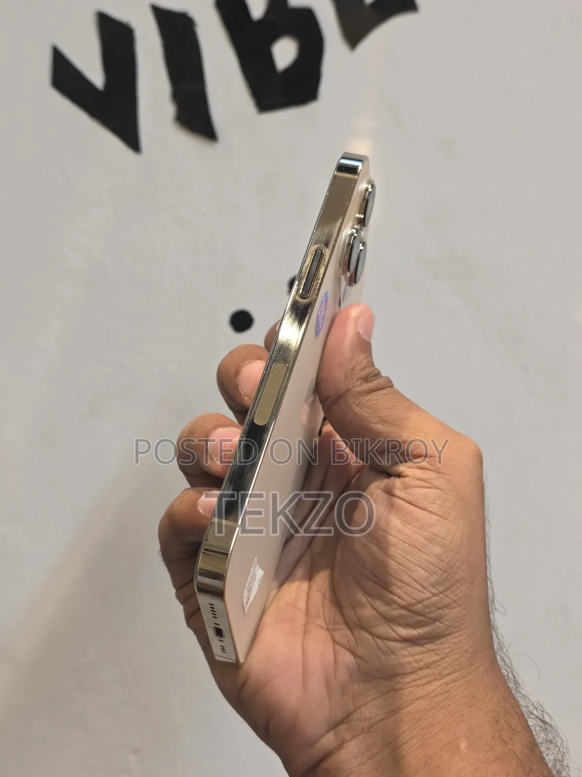অ্যাপল আইফোন ১৩ প্রো ২৫৬ জিবি গোল্ড