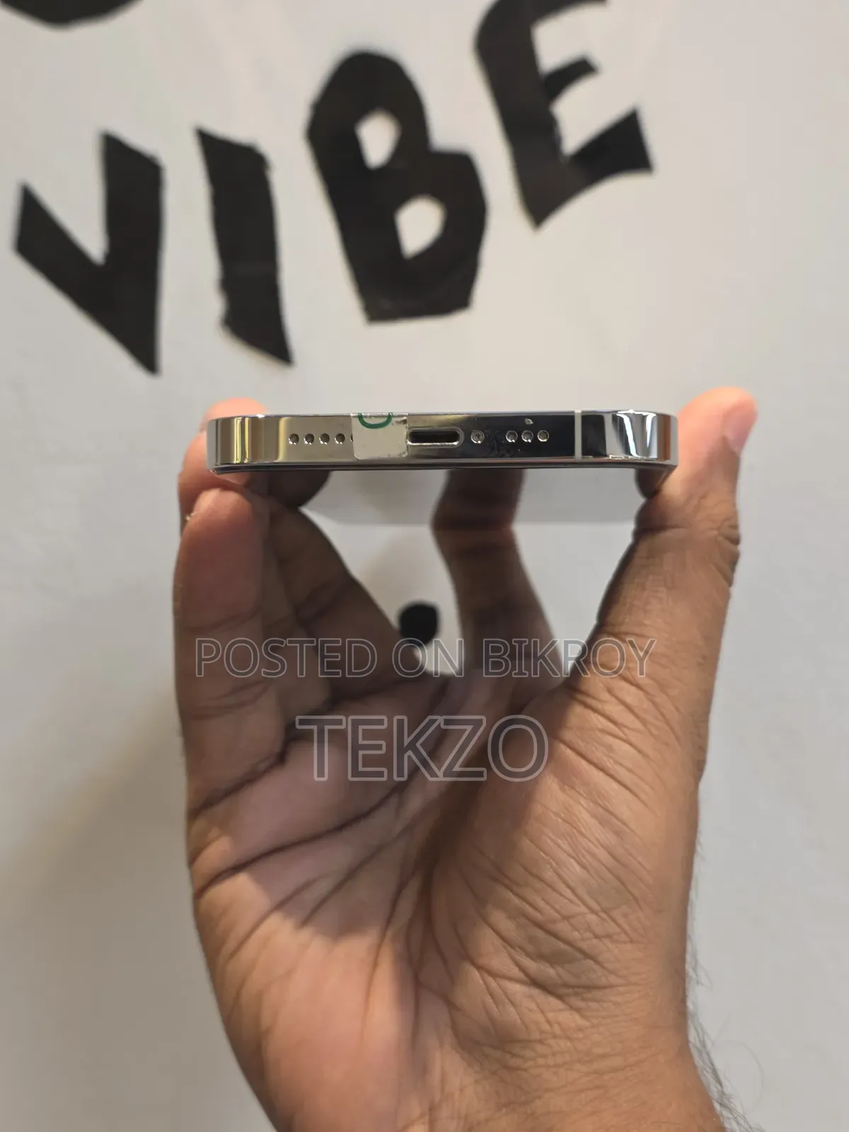 অ্যাপল আইফোন ১৩ প্রো ২৫৬ জিবি গোল্ড