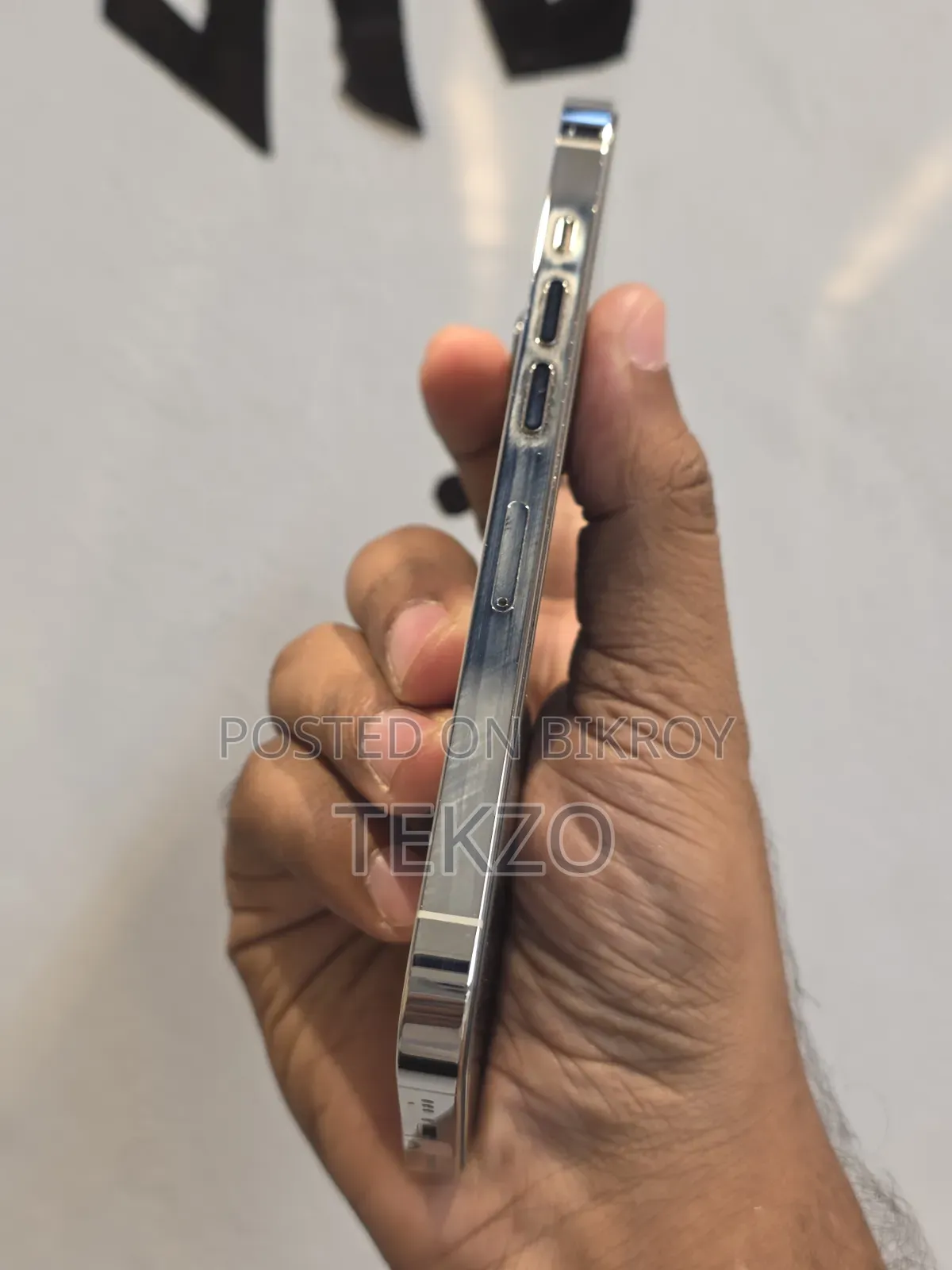 অ্যাপল আইফোন ১৩ প্রো ২৫৬ জিবি গোল্ড