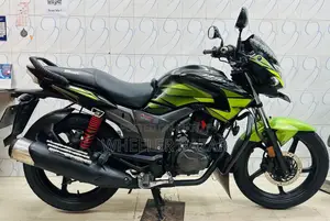 হিরো হাংক ২০১৮ কালো