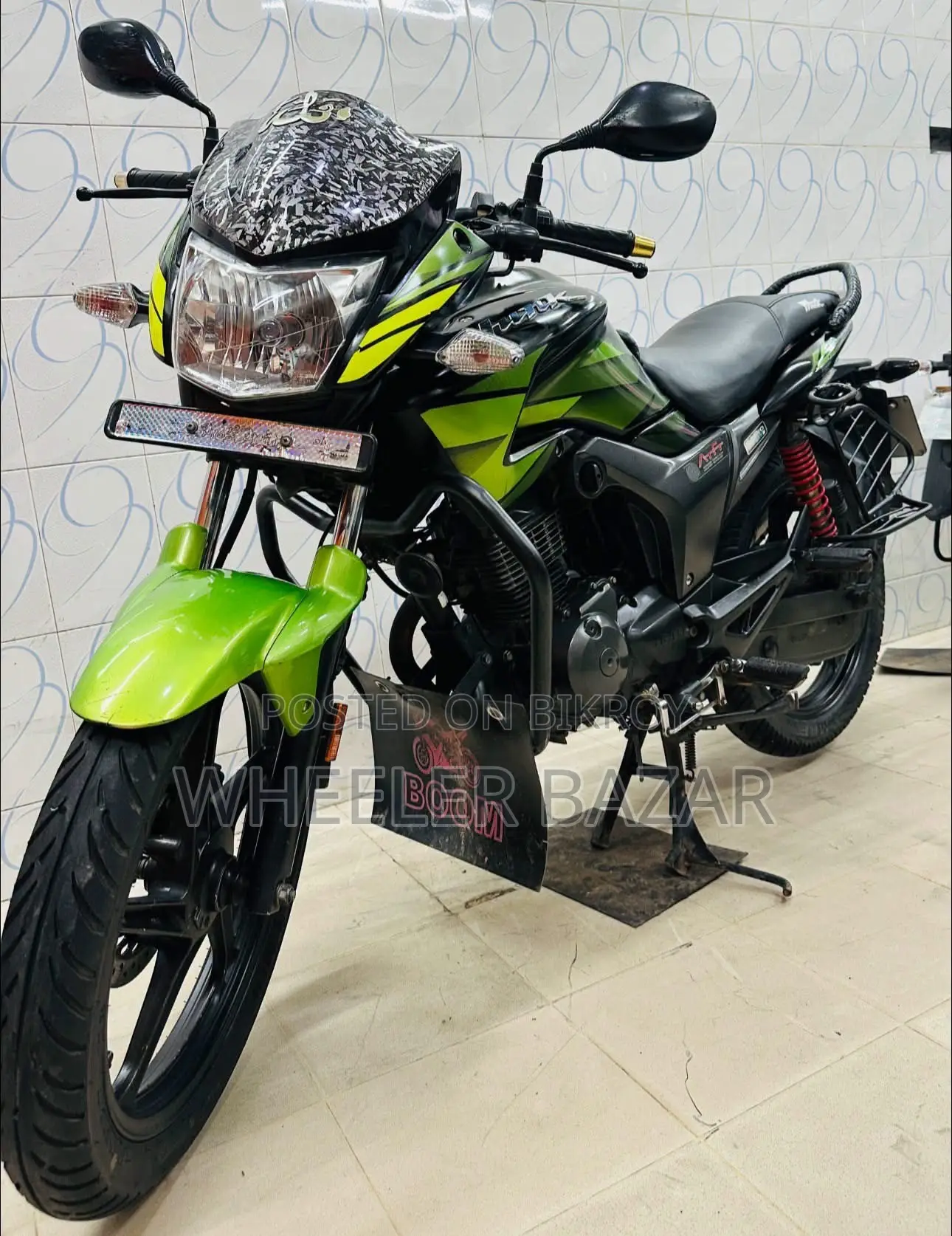 হিরো হাংক ২০১৮ কালো