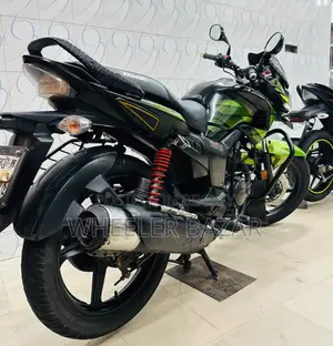হিরো হাংক ২০১৮ কালো