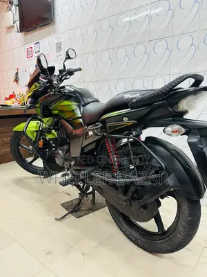 হিরো হাংক ২০১৮ কালো