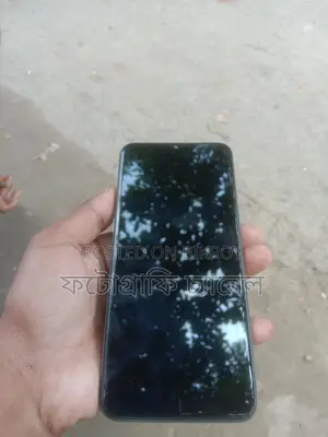 রিয়েলমি ৬আই ১২৮ জিবি সবুজ