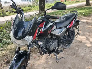 Bajaj Discover 125 2019 Black