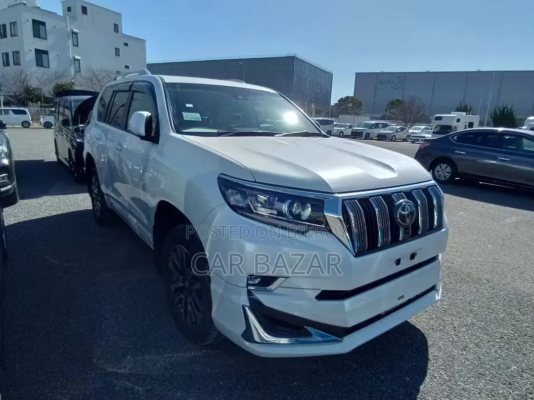 Toyota Land Cruiser Prado 2.7 2022 Pearl