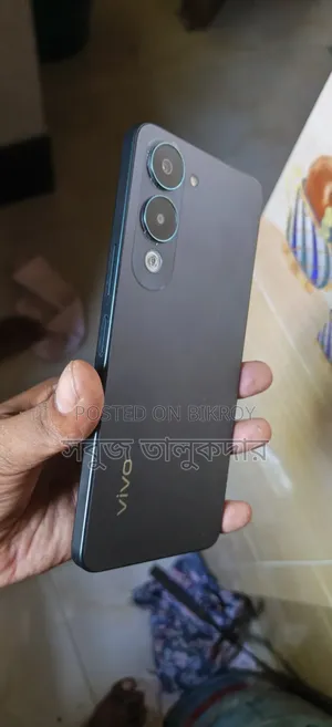 Vivo Y04 128 GB Green