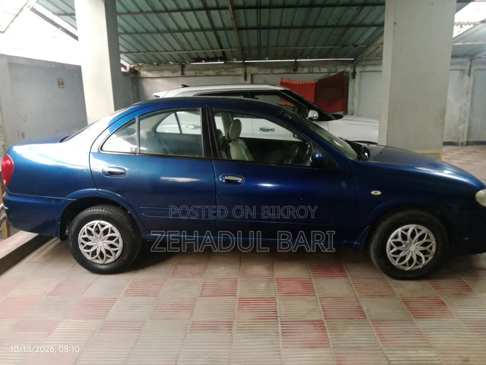 Nissan Sunny 2011 Blue