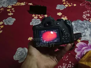 Canon 750D