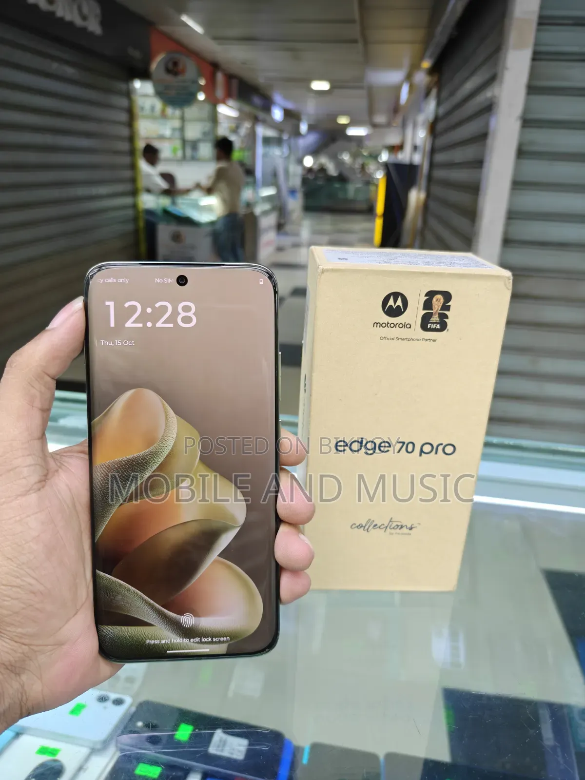 Motorola 256 GB Green