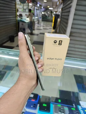 Motorola 256 GB Green