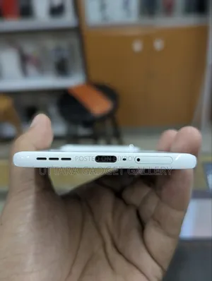 Tecno Pova 128 GB White