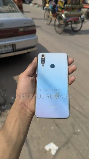 Vivo Y17 128 GB Graphite