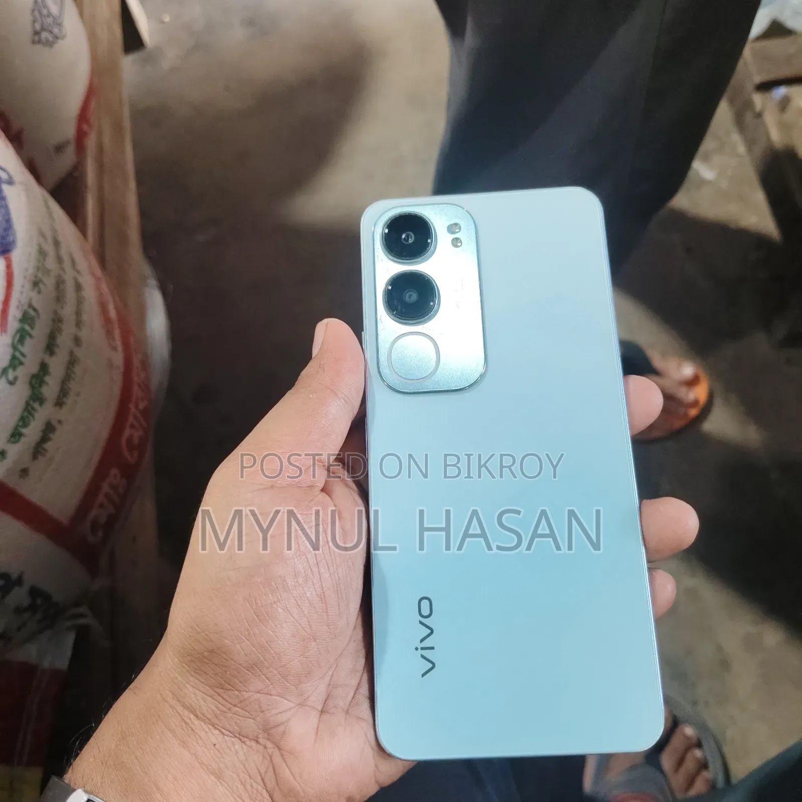 Vivo Y19s 128 GB Bronze