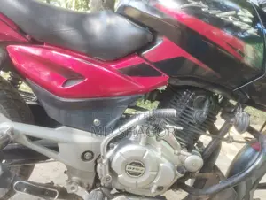 Bajaj Pulsar 150 2016 Red