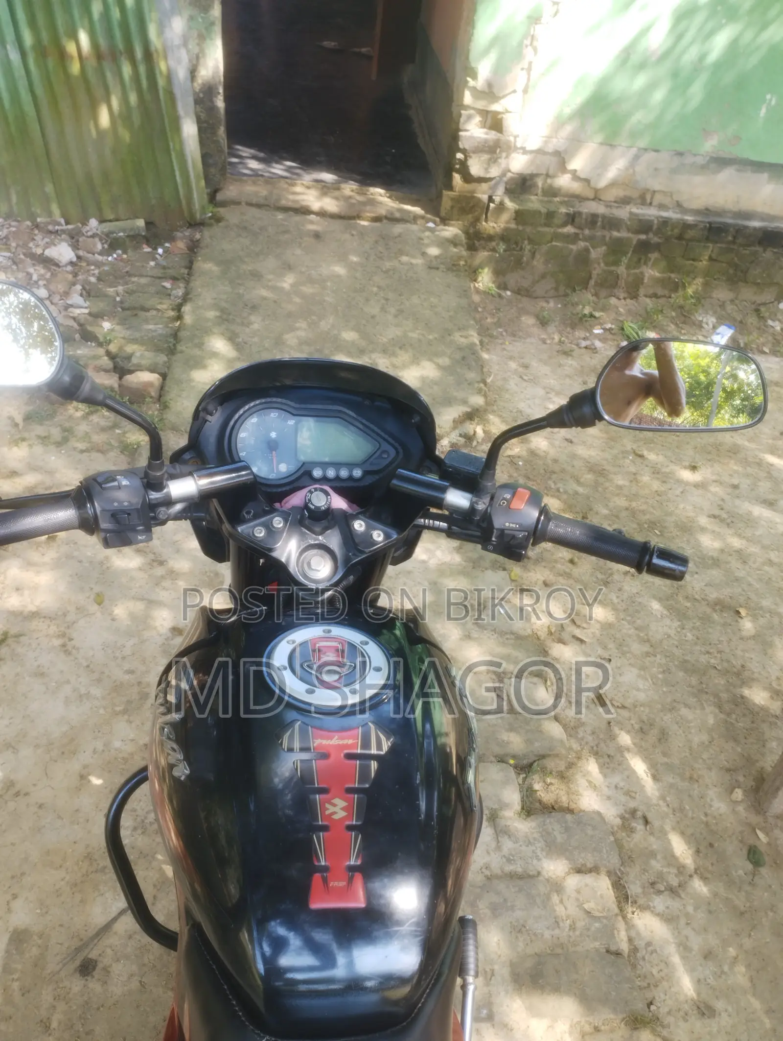 Bajaj Pulsar 150 2016 Red
