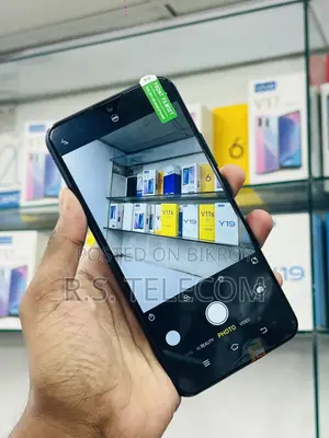 নতুন ভিভো ওয়াই১১ ৩২ জিবি নীল