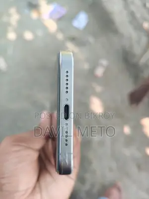 অ্যাপল আইফোন ১৫ প্রো ম্যাক্স ২৫৬ জিবি