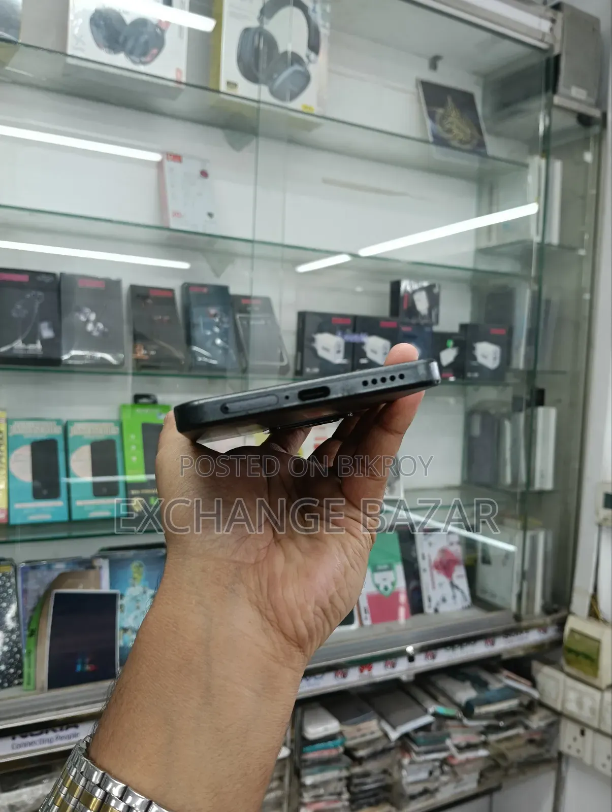 ভিভো ওয়াই২০০ ২৫৬ জিবি ব্ল্যাক
