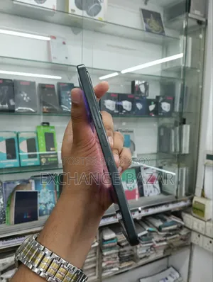 ভিভো ওয়াই২০০ ২৫৬ জিবি ব্ল্যাক