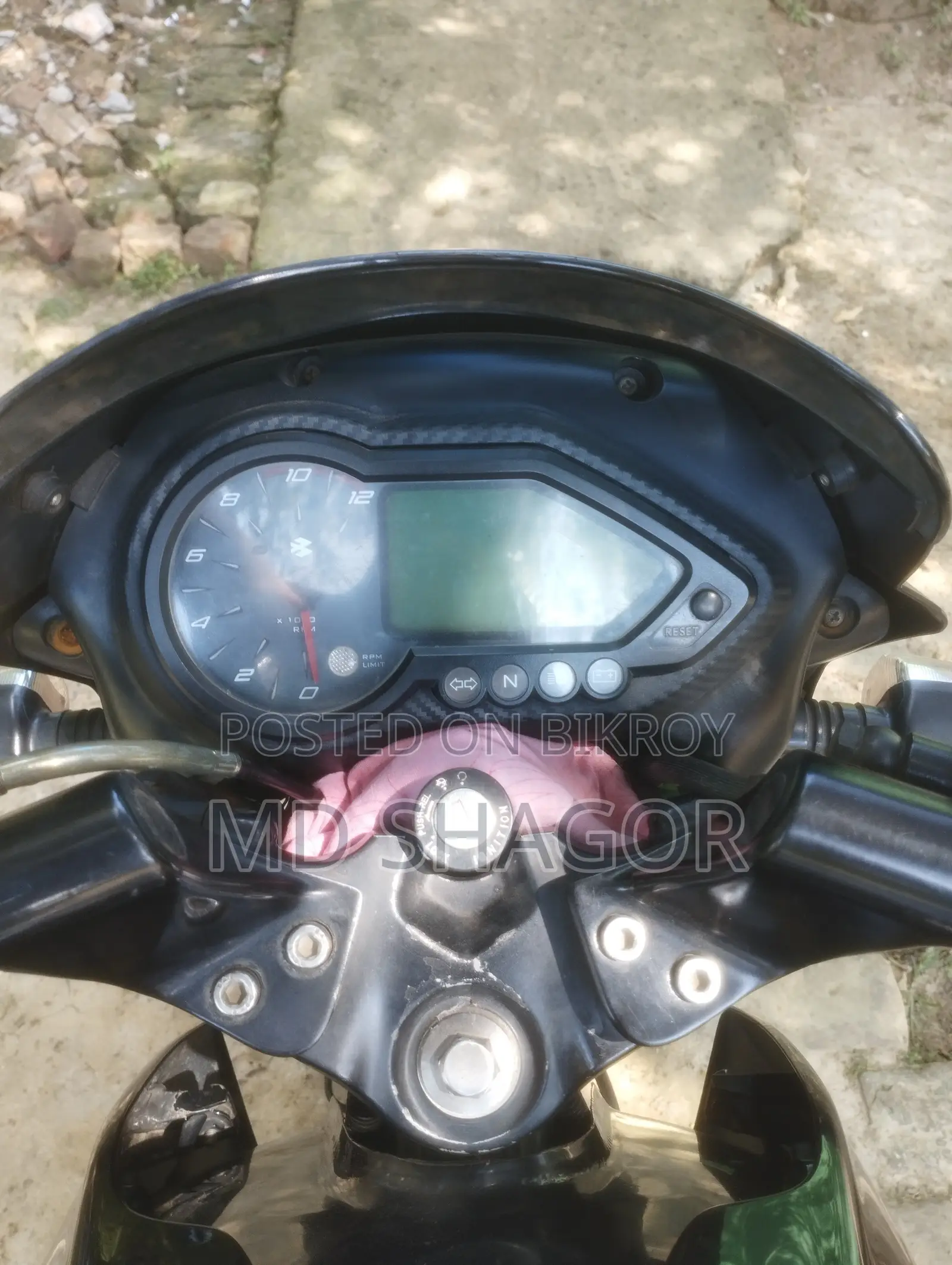 Bajaj Pulsar 150 2016 Red