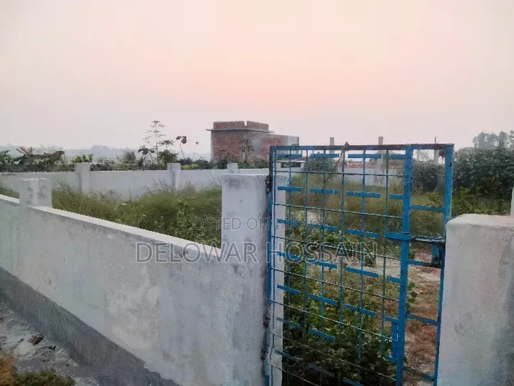 প্লট কিনেই ঢাকায় বাড়ি করুন