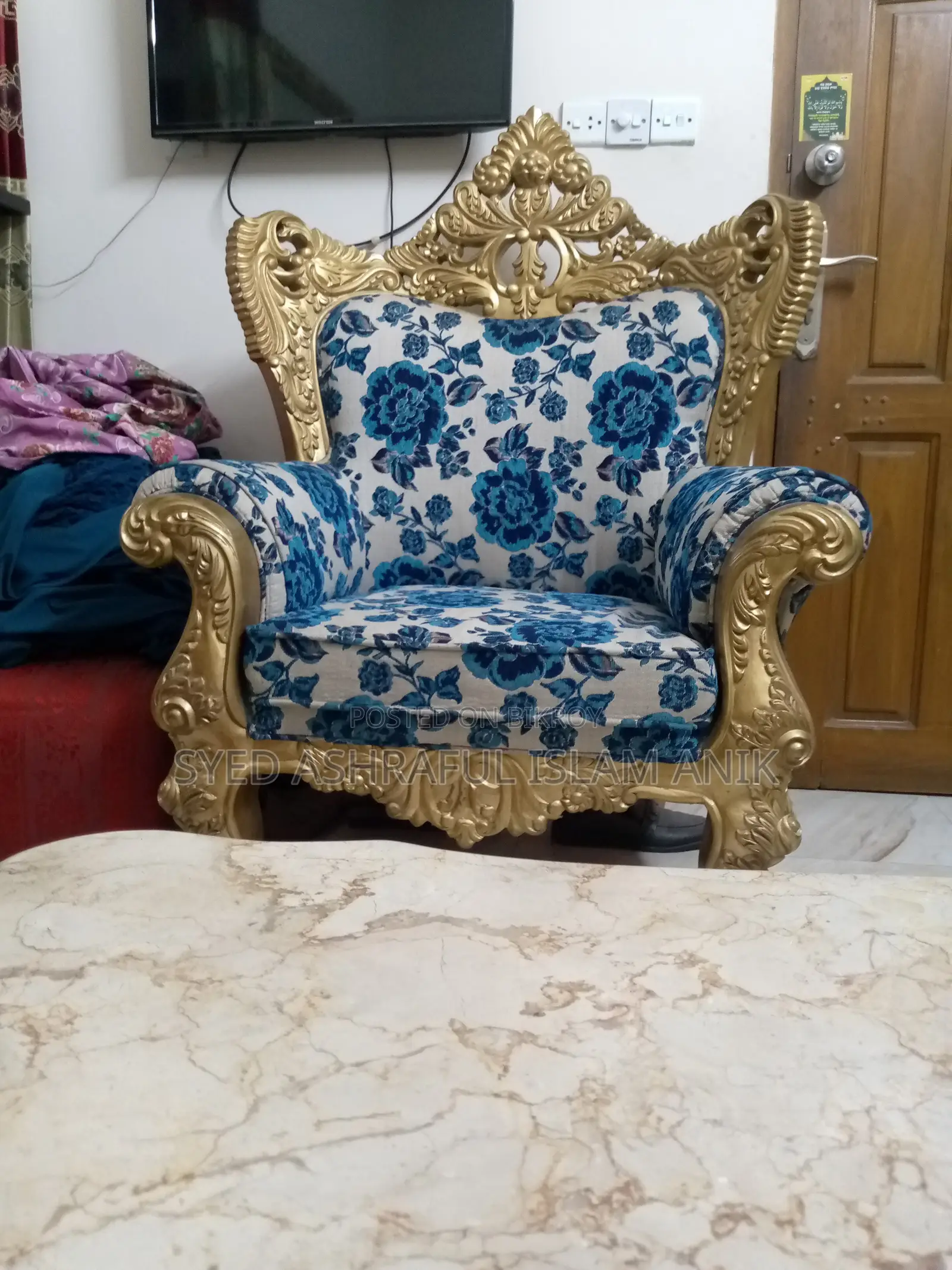 Victorian Sofa (New)