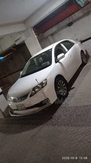 টয়োটা অ্যালিওন ২০১২ সাদা