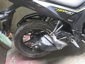 Honda Hornet 2018 Gray